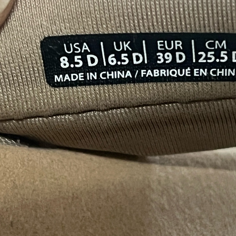 Spenco Victoria Flip Flops - Picture 9 of 9